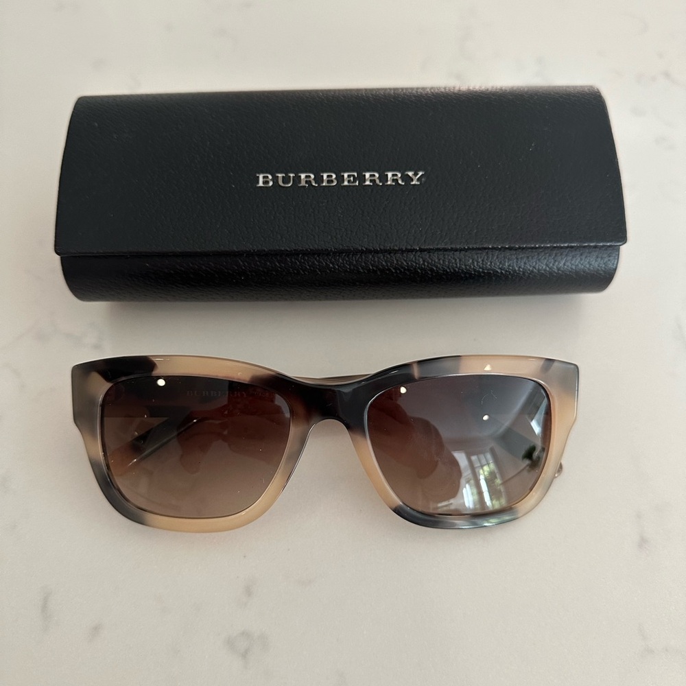 Burberry sunglasses